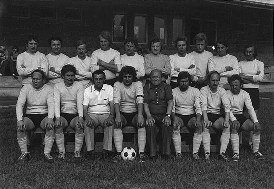 Historie klubu 1977